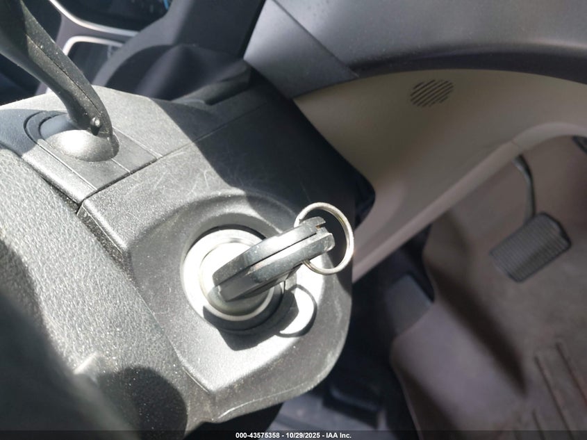 2018 FORD ESCAPE SE 1FMCU9GD3JUD40781