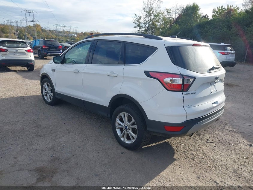 2018 FORD ESCAPE SE 1FMCU9GD3JUD40781