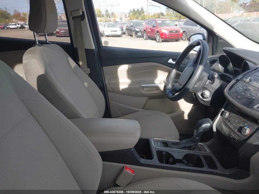 2018 FORD ESCAPE SE 1FMCU9GD3JUD40781