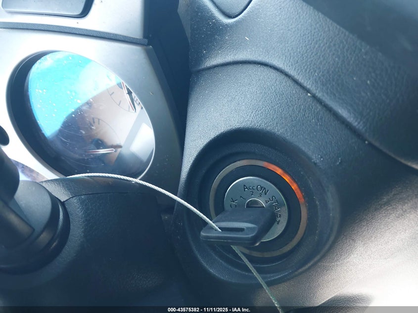 2004 Nissan Murano Sl VIN: JN8AZ08W94W321688 Lot: 43575382