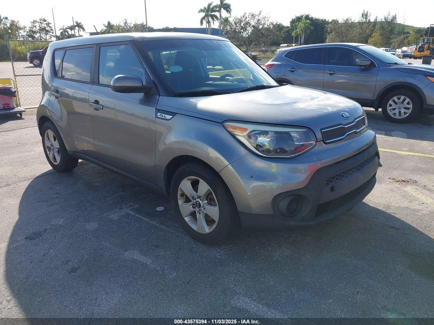 KIA SOUL