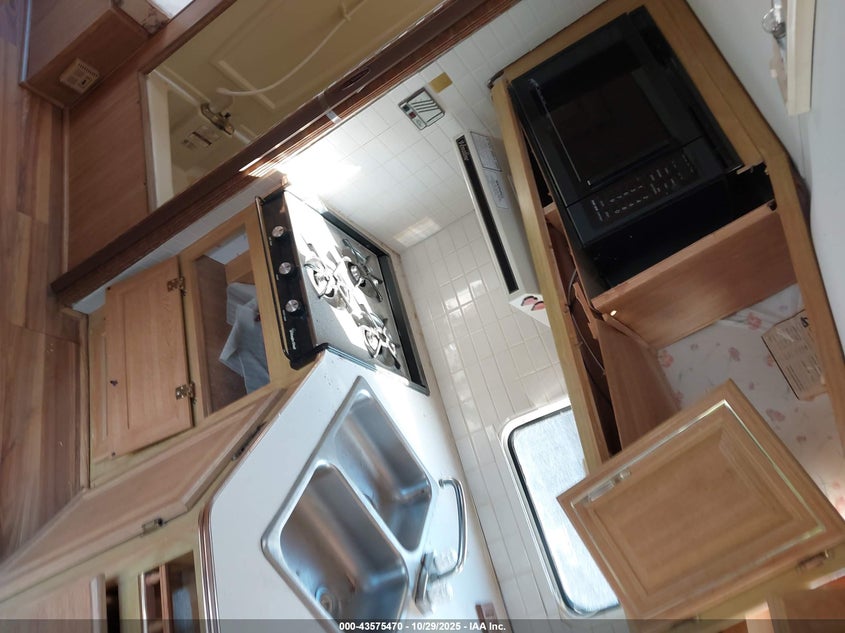 1990 Ford Econoline E350 Cutaway Van VIN: 1FDKE30G1LHB87274 Lot: 43575470