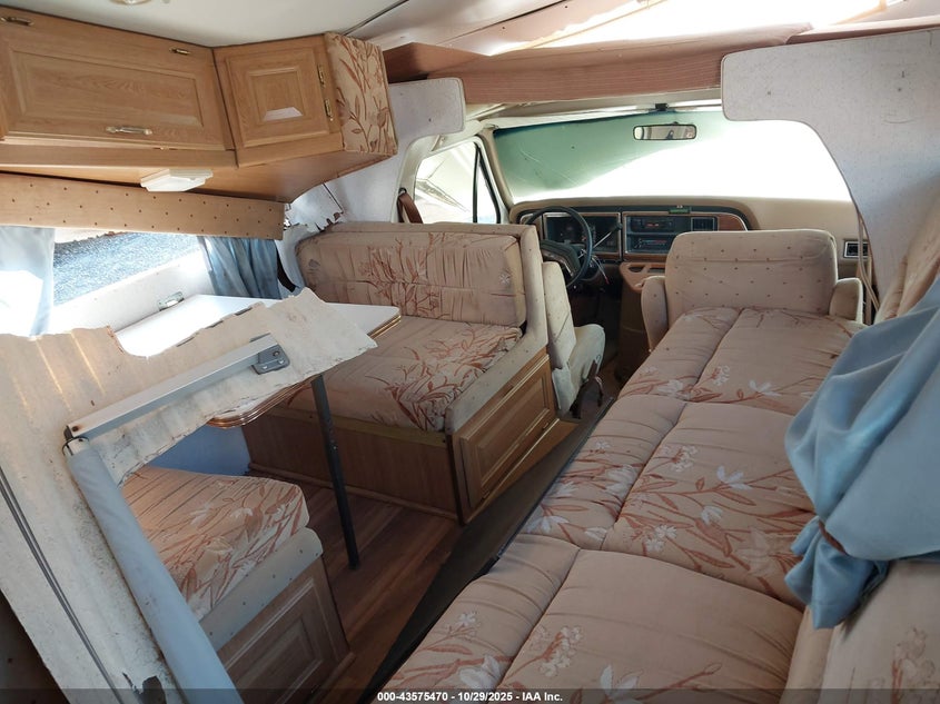 1990 Ford Econoline E350 Cutaway Van VIN: 1FDKE30G1LHB87274 Lot: 43575470