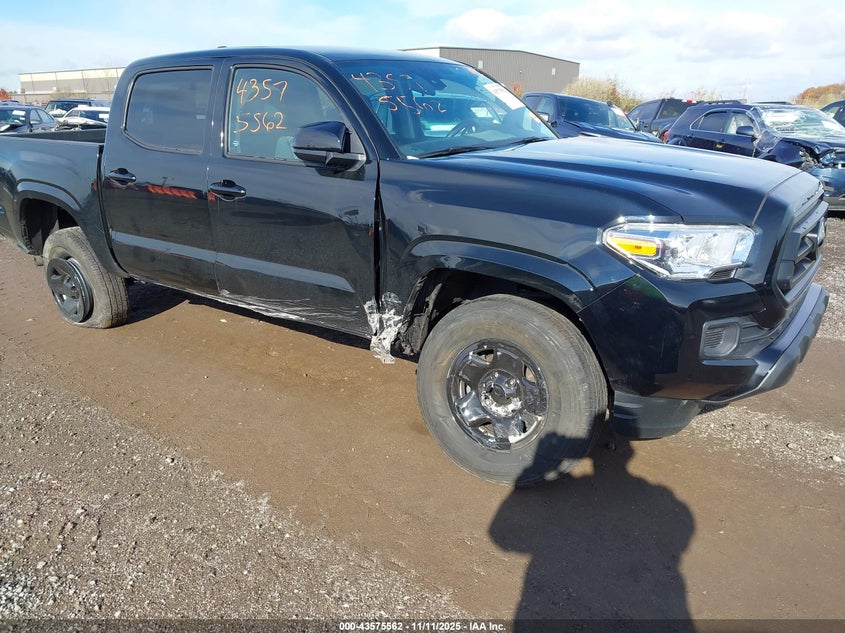 TOYOTA TACOMA SR V6