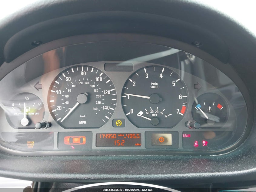 2001 BMW 325Ci VIN: WBABS33481JY40880 Lot: 43575586