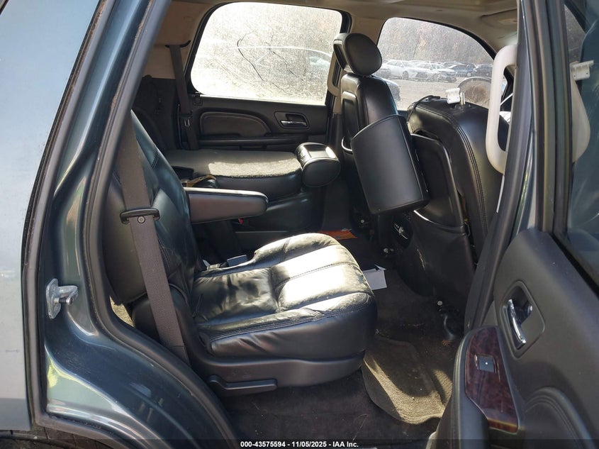 2007 GMC Yukon Denali VIN: 1GKFK63887J276542 Lot: 43575594