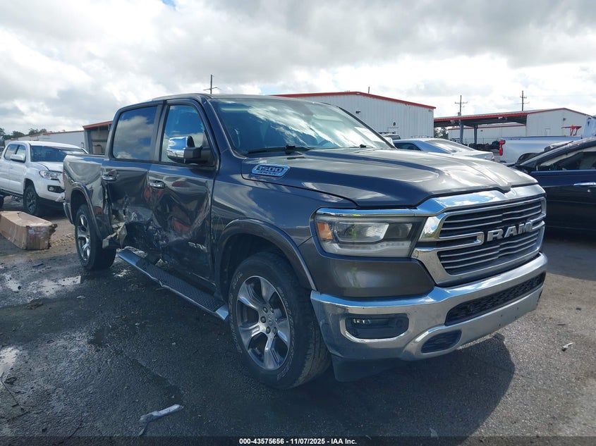 RAM 1500 LARAMIE 4X2 5 7 BOX