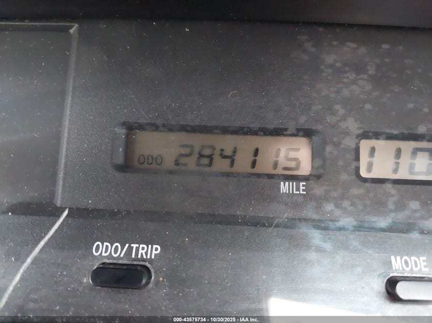 2002 Toyota Avalon Xl VIN: 4T1BF28B12U201163 Lot: 43575734