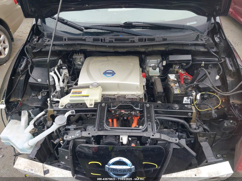 2015 NISSAN LEAF SV - 1N4AZ0CP4FC327257