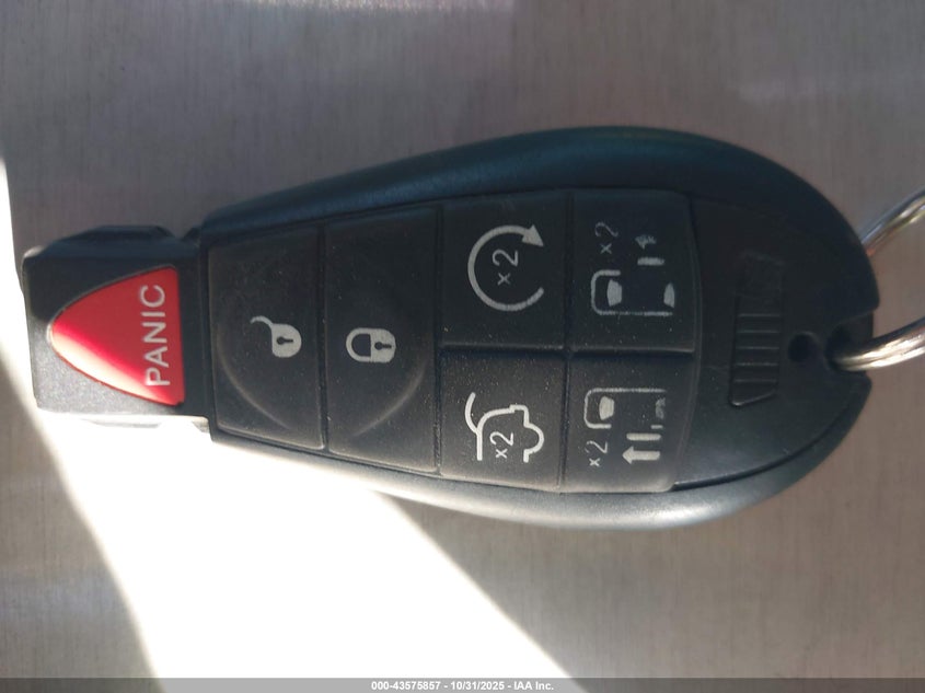 2012 Chrysler Town & Country Limited VIN: 2C4RC1GG7CR297382 Lot: 43575857