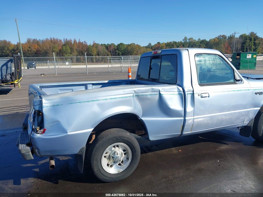 1998 Ford Ranger Splash/Xl/Xlt VIN: 1FTYR10C0WUA82371 Lot: 43575862