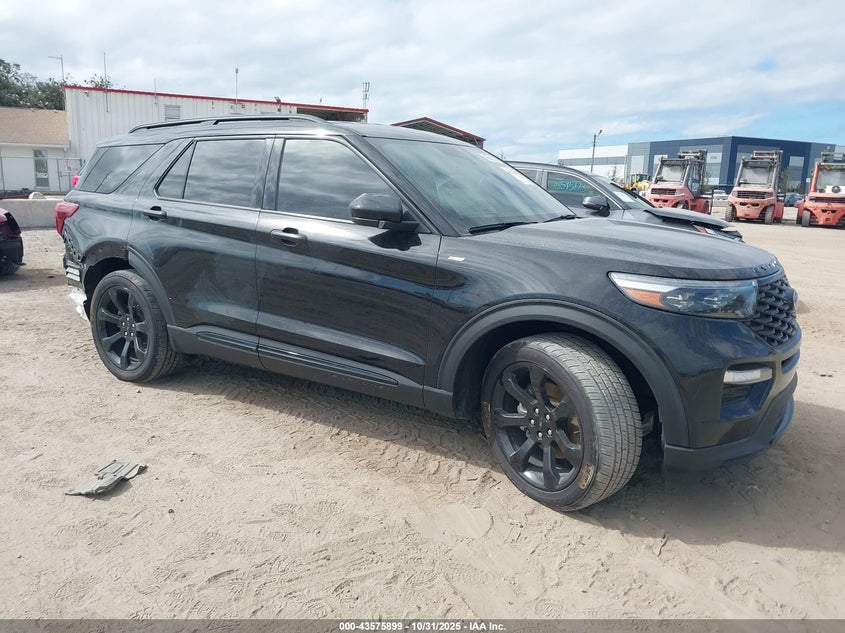 FORD EXPLORER ST-LINE