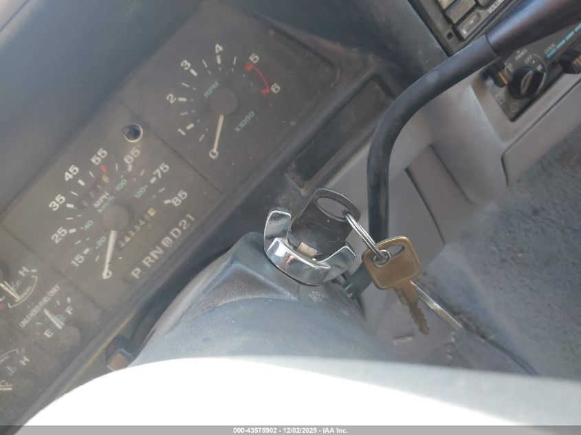 1994 Ford Explorer VIN: 1FMDU34X7RUE35713 Lot: 43575902