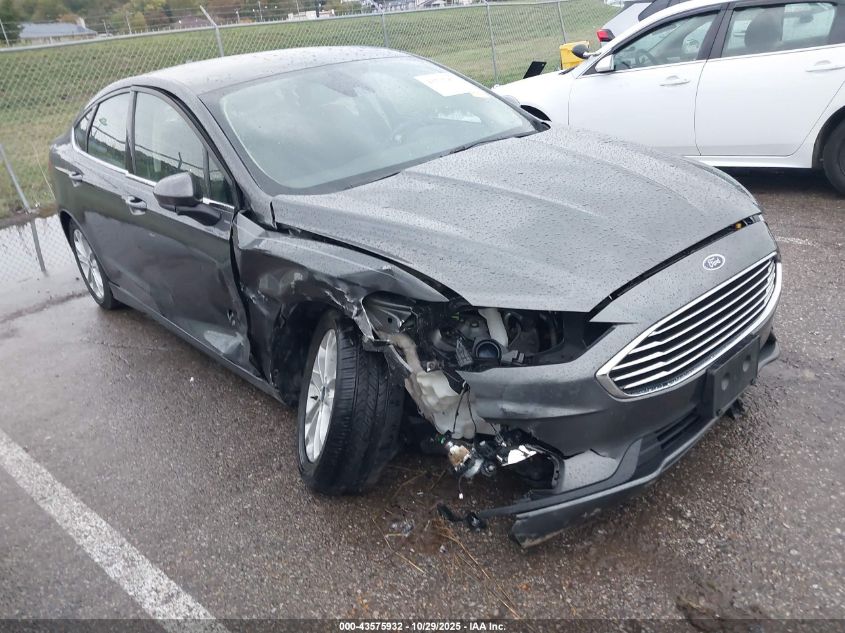 FORD FUSION HYBRID SE