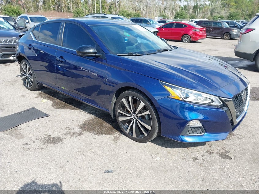 NISSAN ALTIMA SR VC-TURBO FWD