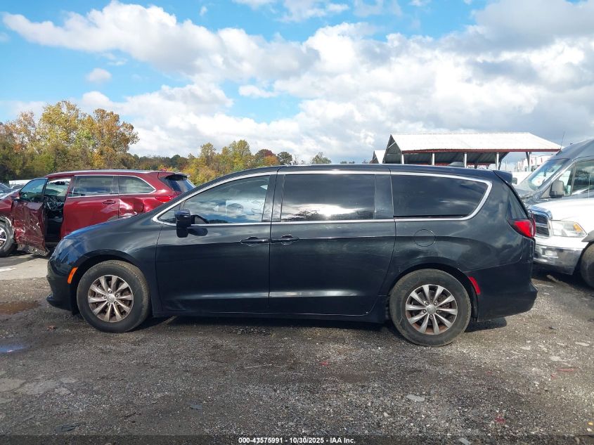 2017 Chrysler Pacifica Touring VIN: 2C4RC1DG5HR529473 Lot: 43575991