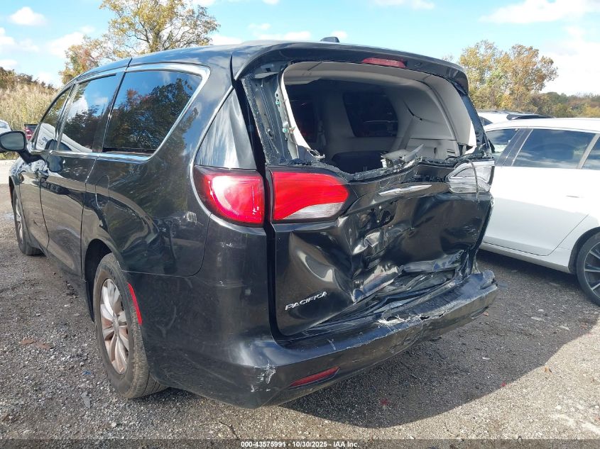 2017 Chrysler Pacifica Touring VIN: 2C4RC1DG5HR529473 Lot: 43575991