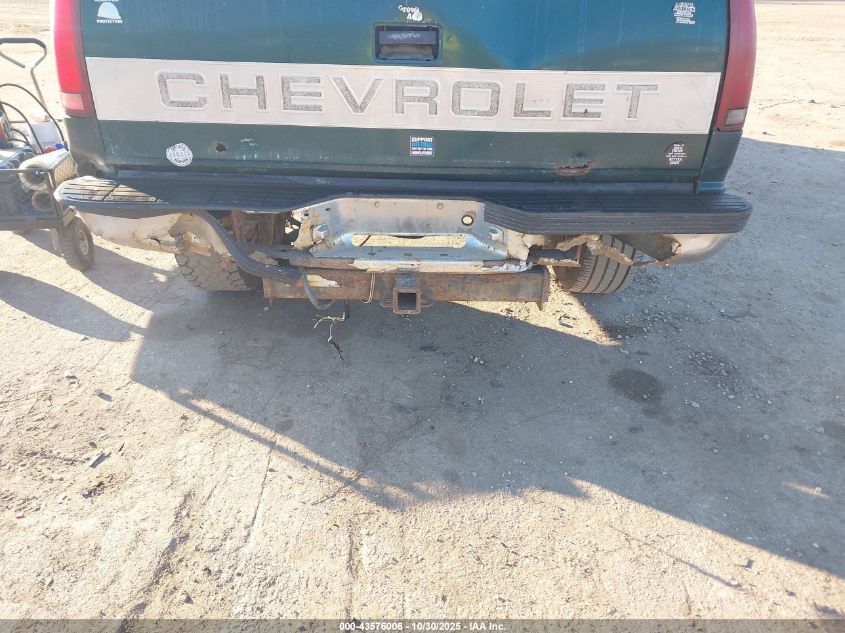 1995 Chevrolet Gmt-400 K1500 VIN: 2GCEK19K2S1257811 Lot: 43576006