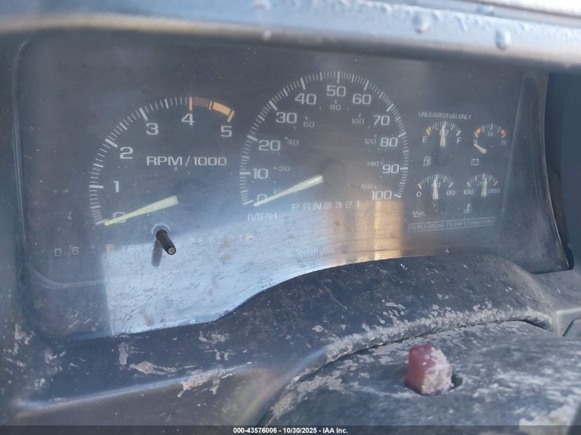 1995 Chevrolet Gmt-400 K1500 VIN: 2GCEK19K2S1257811 Lot: 43576006