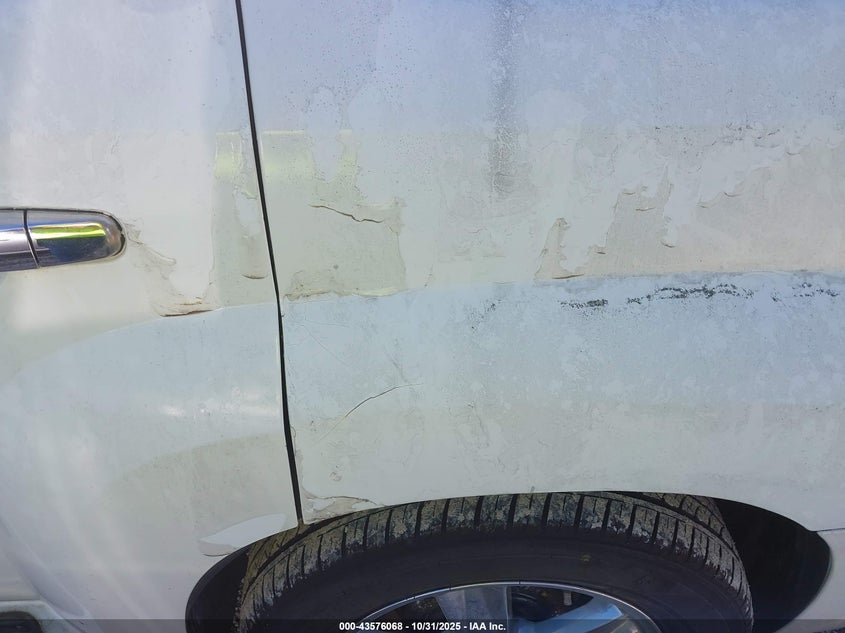 2008 Chevrolet Hhr Lt VIN: 3GNDA23D68S568791 Lot: 43576068