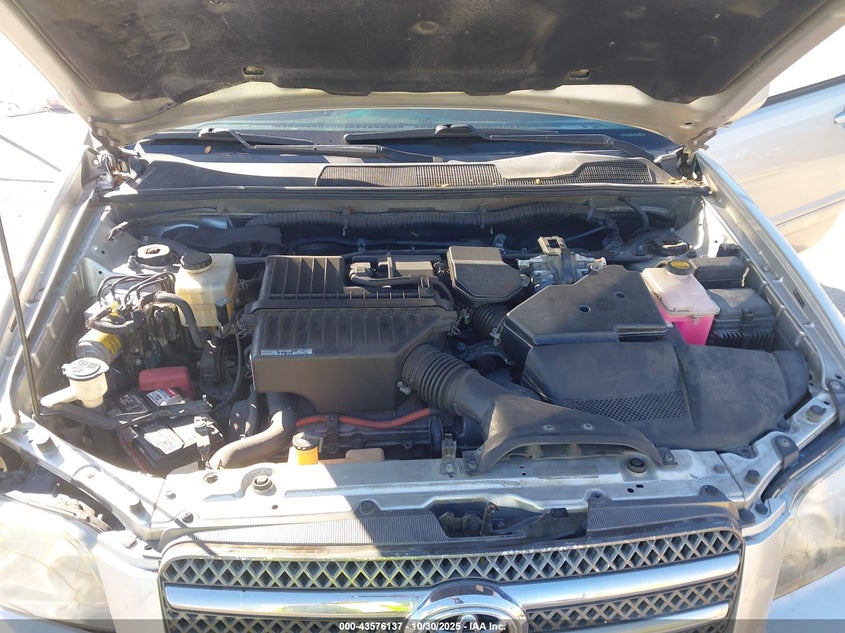 2006 Toyota Highlander Hybrid Limited V6 VIN: JTEDW21A360016104 Lot: 43576137