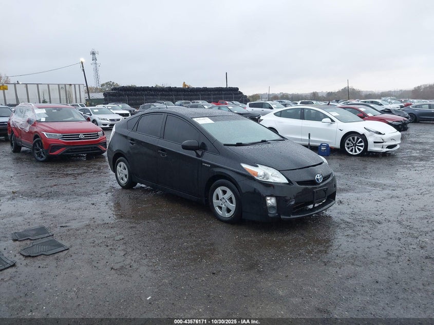 TOYOTA PRIUS FOUR