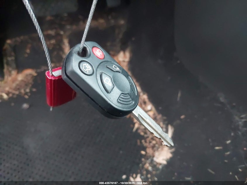 2009 Ford Fusion Se VIN: 3FAHP071X9R217197 Lot: 43576187