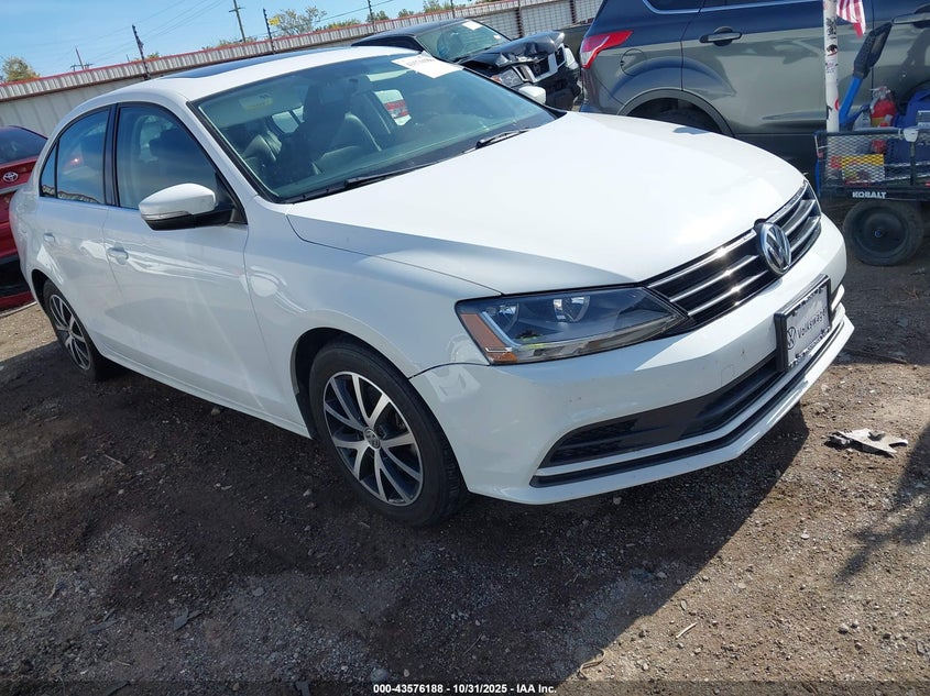 VOLKSWAGEN JETTA 1.4T SE