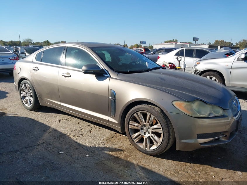 2010 Jaguar Xf brown sedan gasoline SAJWA0FA1AHR53747 photo #1