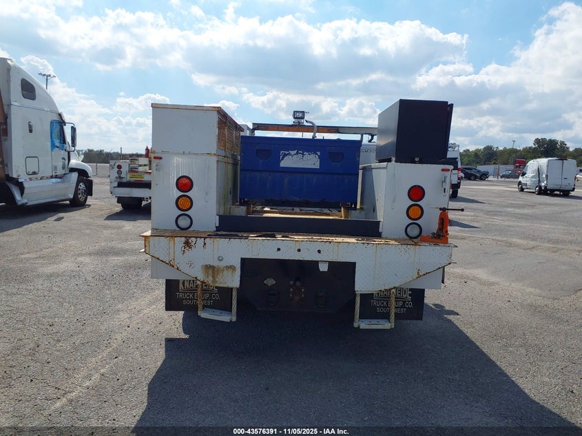 2015 Ram 5500 Chassis Tradesman/Slt/Laramie VIN: 3C7WRMFL9FG709106 Lot: 43576391