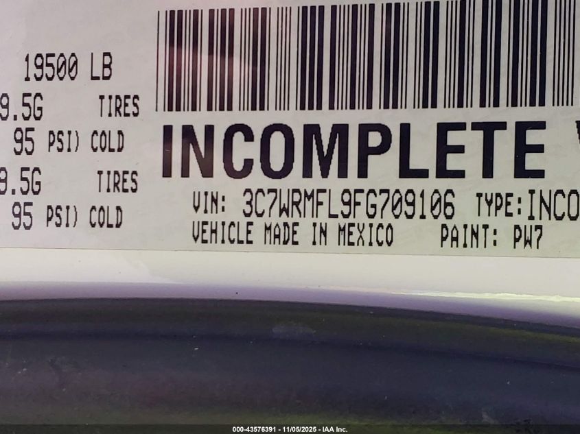 2015 Ram 5500 Chassis Tradesman/Slt/Laramie VIN: 3C7WRMFL9FG709106 Lot: 43576391