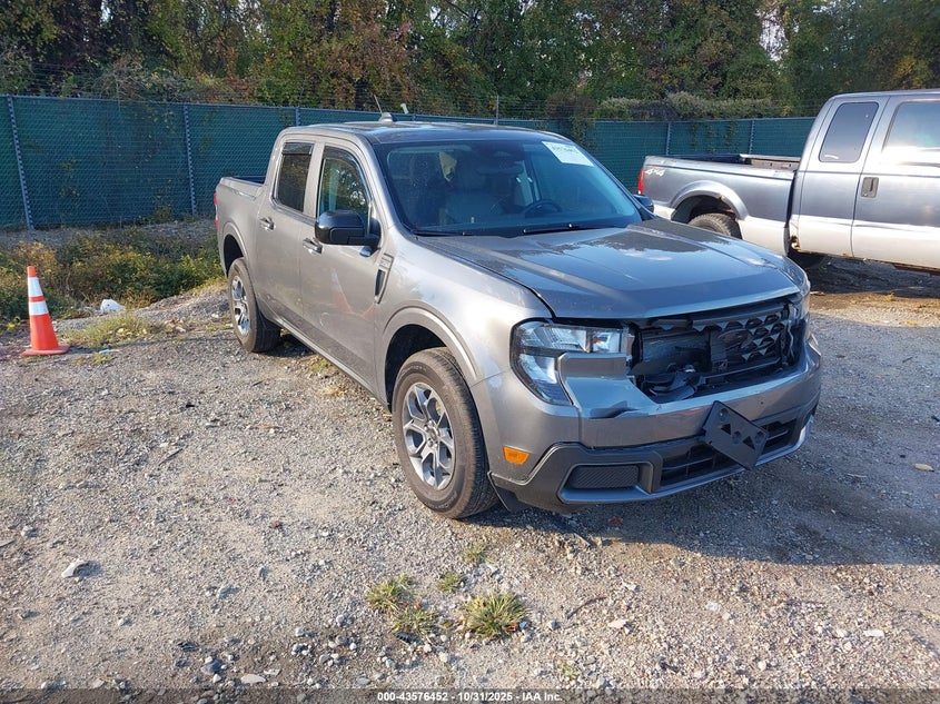FORD MAVERICK XLT