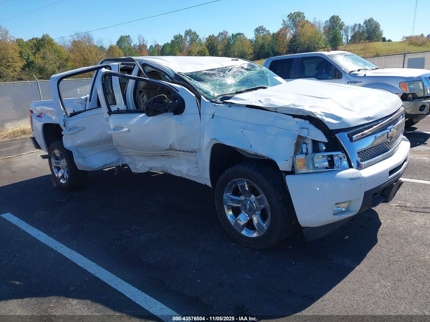CHEVROLET SILVERADO 1500 LTZ