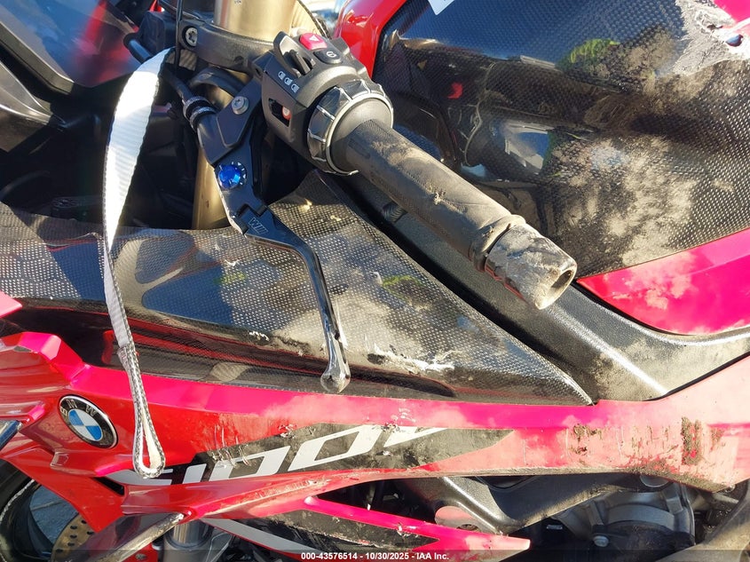 2024 BMW S 1000 Rr VIN: WB10E6308R6K11633 Lot: 43576514