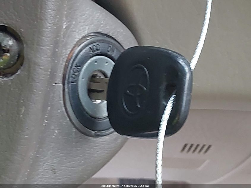 2006 Toyota Highlander Hybrid Limited V6 VIN: JTEEW21A660010916 Lot: 43576529