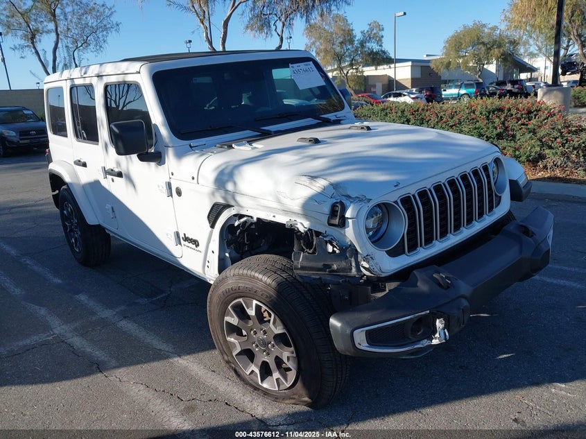 JEEP WRANGLER 4-DOOR SAHARA 4X4