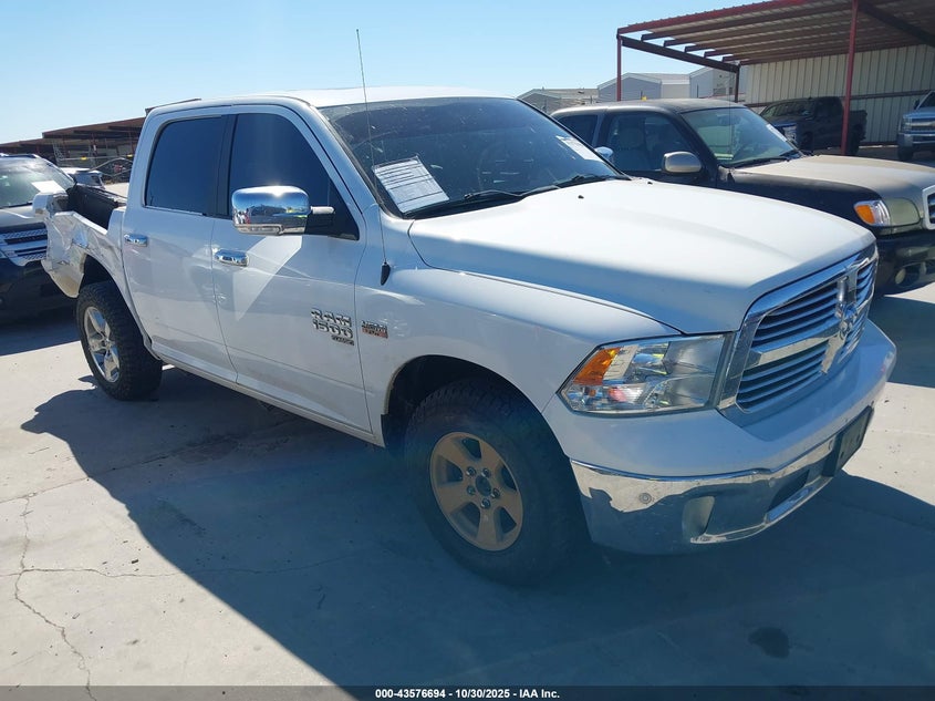RAM 1500 BIG HORN 4X4 5 7 BOX