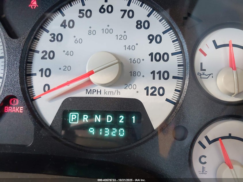 2007 Dodge Ram 1500 Slt/Trx4 Off Road/Sport VIN: 1D7HU18297S167903 Lot: 43576733