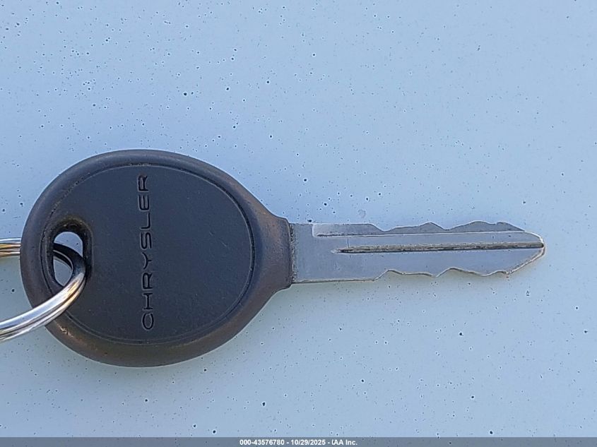 2002 Chrysler Town & Country Limited VIN: 2C8GP64L62R797704 Lot: 43576780