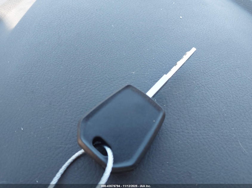 2014 Ford Fusion S VIN: 3FA6P0G70ER327195 Lot: 43576794