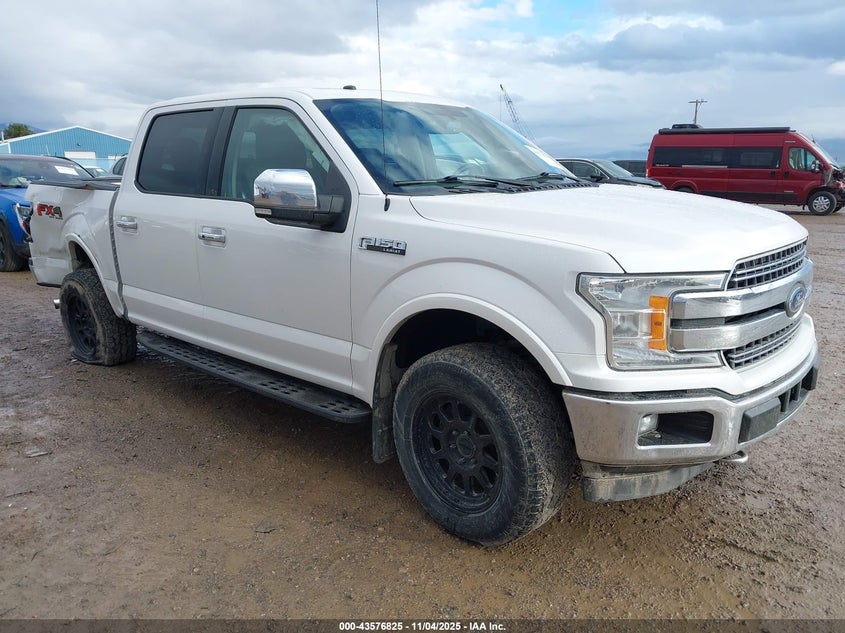 FORD F-150 LARIAT