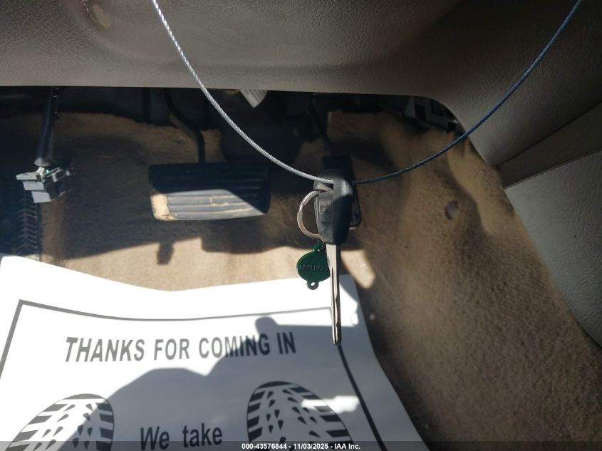 2001 Honda Accord 2.3 Lx VIN: JHMCG56481C025131 Lot: 43576844