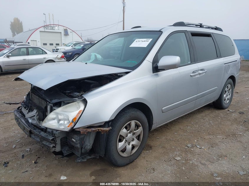 2008 Kia Sedona Lx