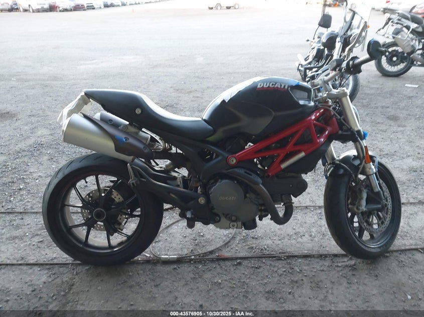 2013 Ducati Monster 796 VIN: ZDM1RANN6DB068161 Lot: 43576905