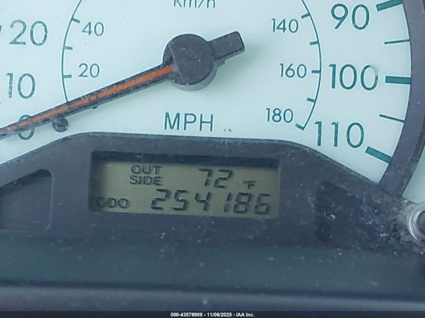 2004 Toyota Corolla Le VIN: 2T1BR32E44C305053 Lot: 43576908