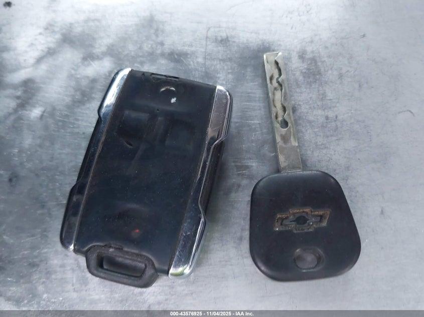 2017 CHEVROLET SILVERADO 1500 1LZ 1GCRCSEC2HZ346104