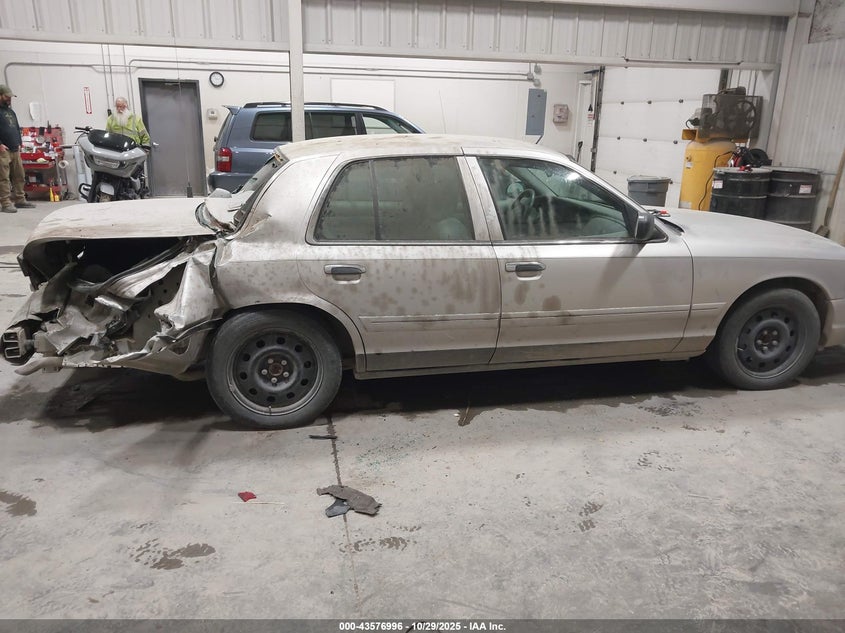 2004 Ford Crown Victoria Lx VIN: 2FAFP74W44X137372 Lot: 43576996