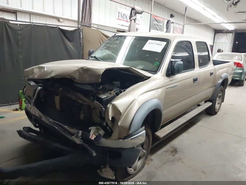 5TEGN92N42Z053994 2002 TOYOTA TACOMA photo no. 2