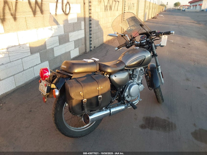 JS1NJ4CA3B2100223 2011 SUZUKI TU photo no. 4