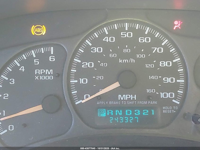 2002 GMC Sierra 2500Hd Sle VIN: 1GTHK23U42F227795 Lot: 43577045